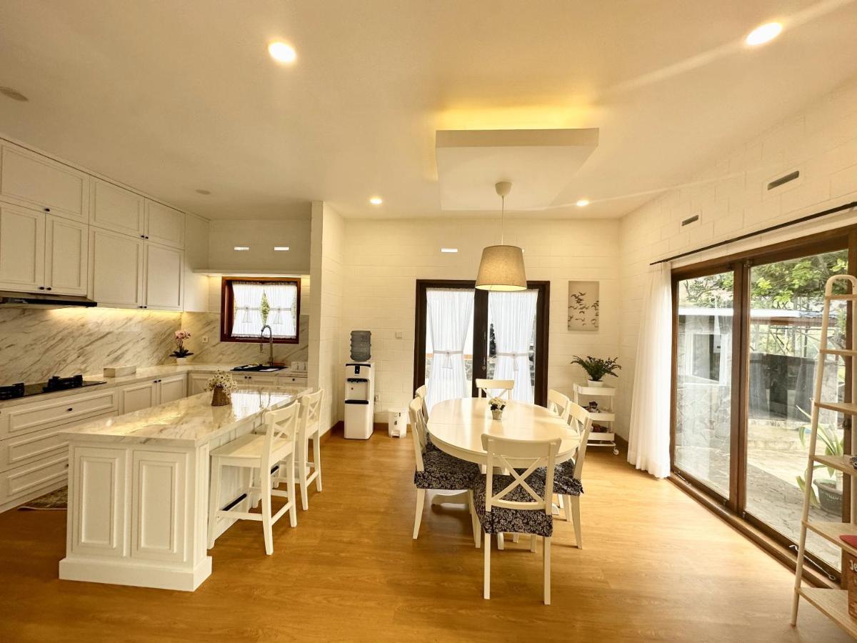 בנדונג Villa Putih Le Cordon מראה חיצוני תמונה